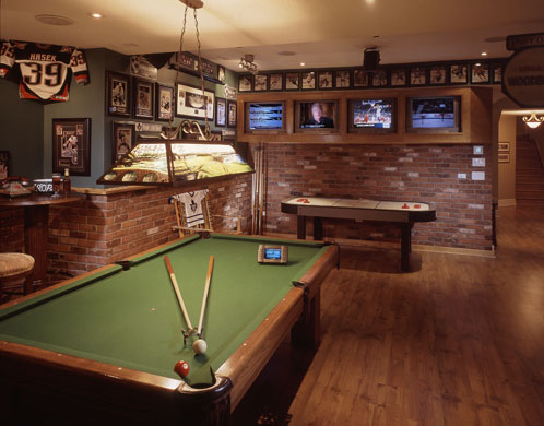 Man Cave Market Logo